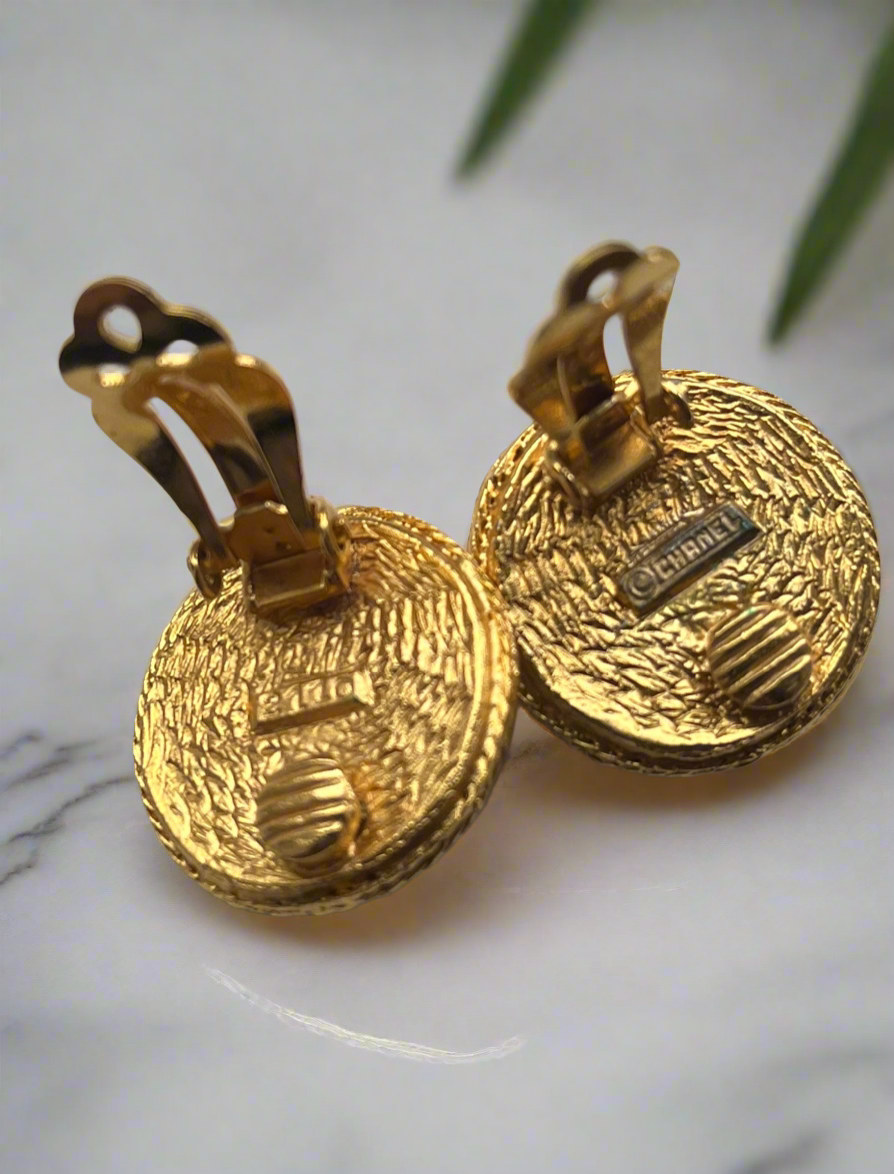 👑 INVESTMENT PIECE: Chanel 1980s Baroque - 24k Gold Crystal Pearl