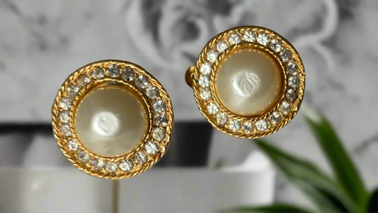 👑 INVESTMENT PIECE: Chanel 1980s Baroque - 24k Gold Crystal Pearl