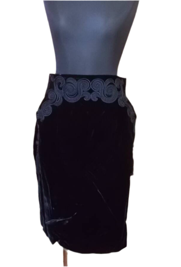 ✨ HAUTE COUTURE: Christian Dior 1980s Black Velvet Pencil Skirt - Embroidered Luxury