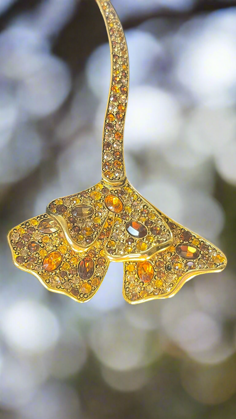 👑 CELEBRITY DESIGNER: Kenneth Jay Lane Ginkgo Leaf Collar- Jackie Kennedy's Jeweler