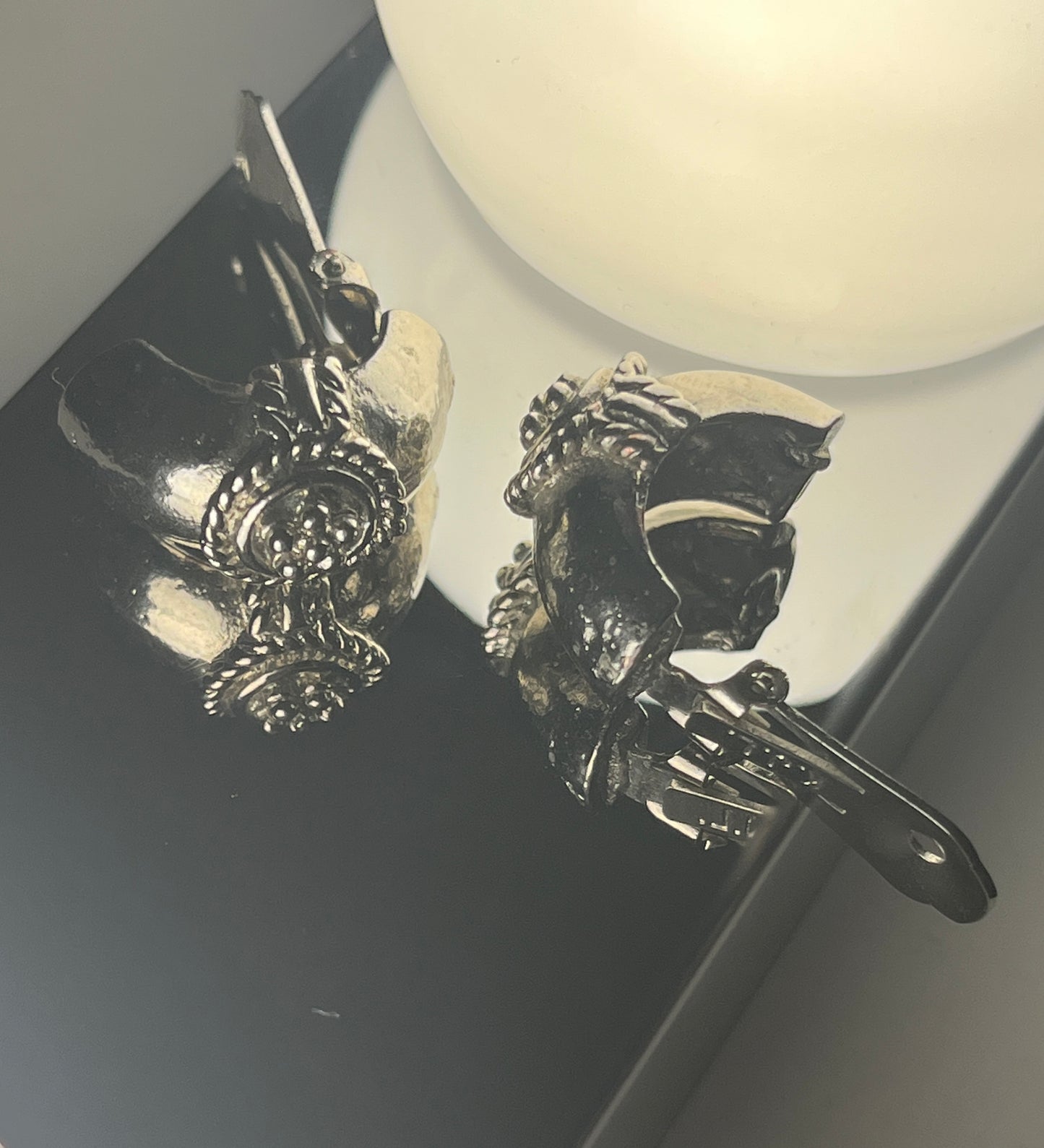 π ICONIC 90s: Kenneth Jay Lane Sculptural Silver Rope-Twist Clip-On Earrings