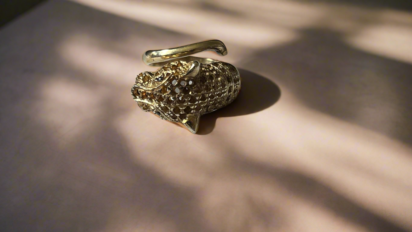 π ITALIAN ARTISTRY: Iosselliani 90s Cheetah Ring - Black Diamond Eyes