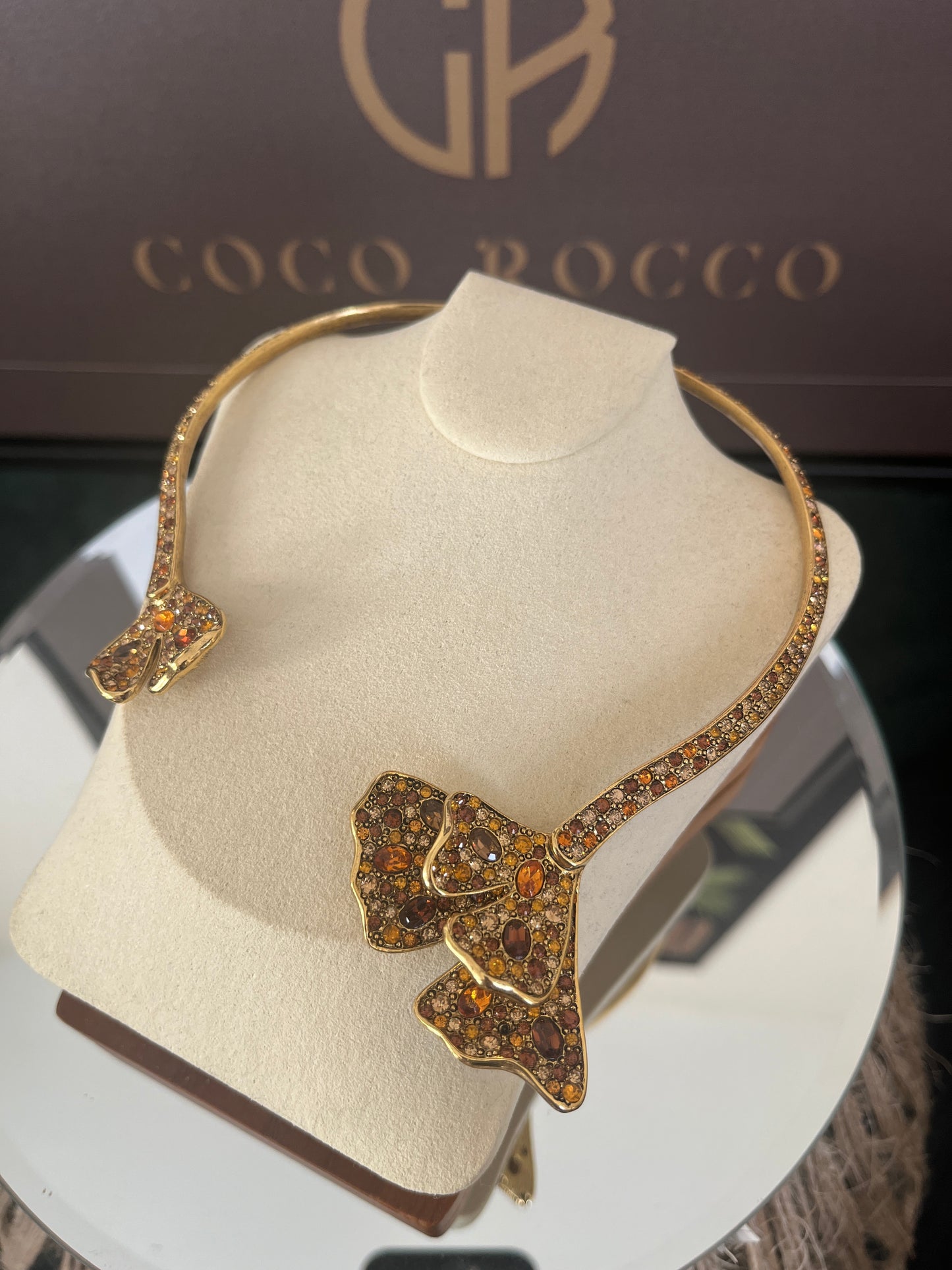 👑 CELEBRITY DESIGNER: Kenneth Jay Lane Ginkgo Leaf Collar- Jackie Kennedy's Jeweler