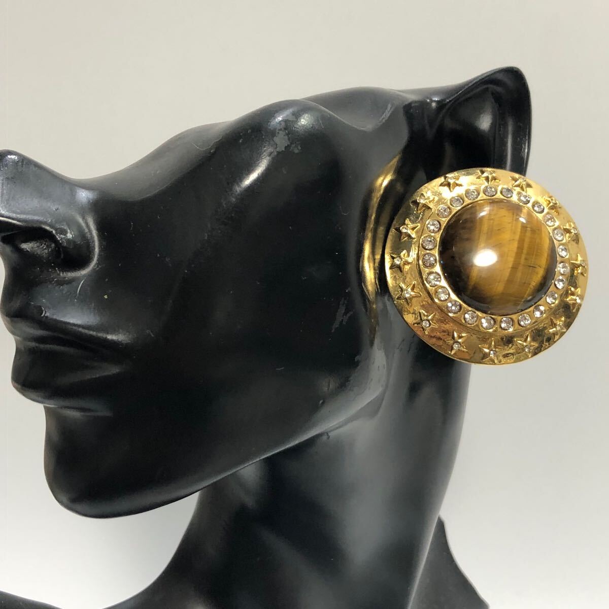 1988 Chanel Tiger's Eye Rhinestone Gold Plated Extra Large Clip Earrings